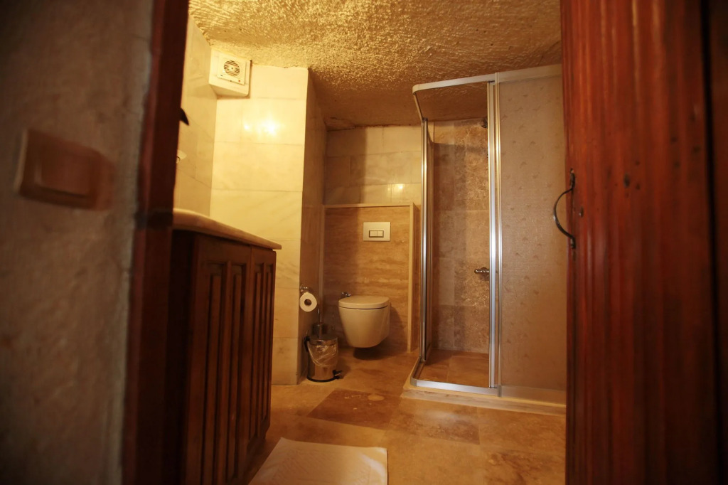 Tulip Cave Suites