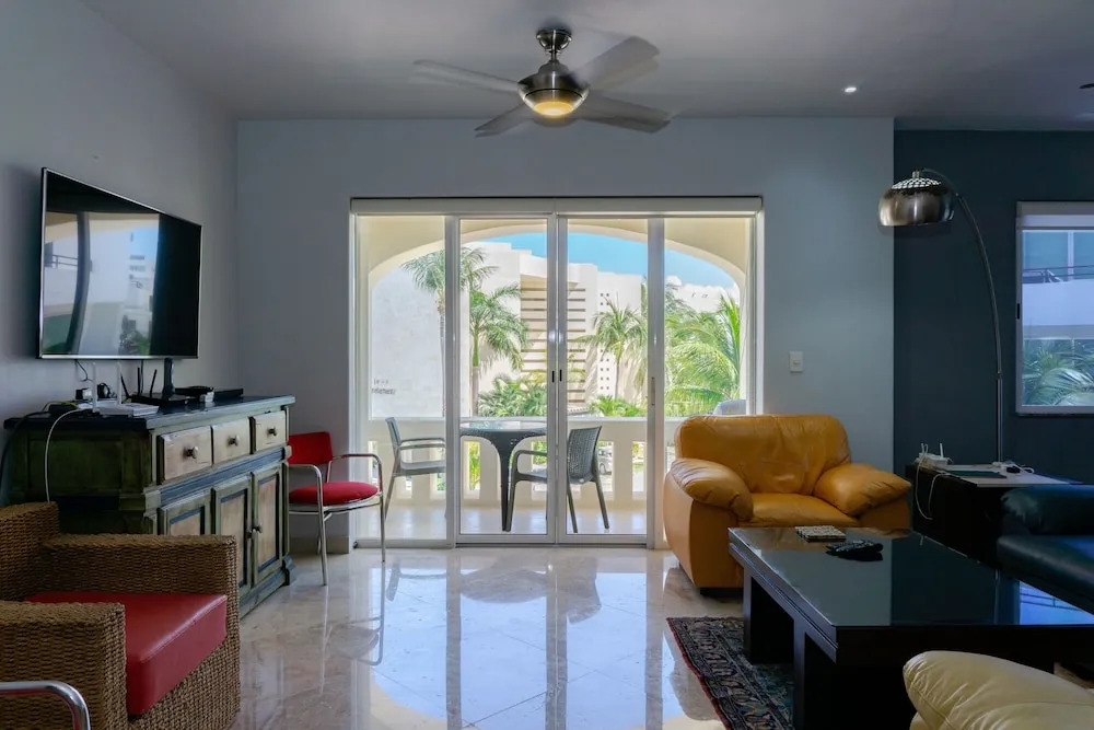 Luna Maya 3 2 Bedroom Condo by RedAwning