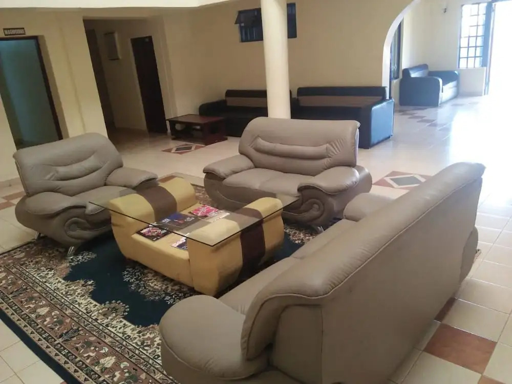 Siaya Summit Hotel
