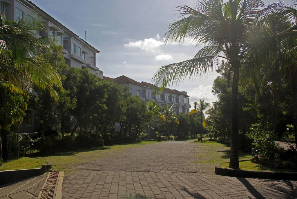 RedDoorz near Dreamland Beach Uluwatu