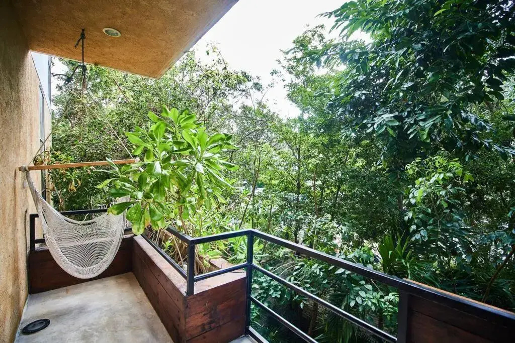 Tribu 205 Magical 1BR APT minutes from the Sea 50MB WIFI
