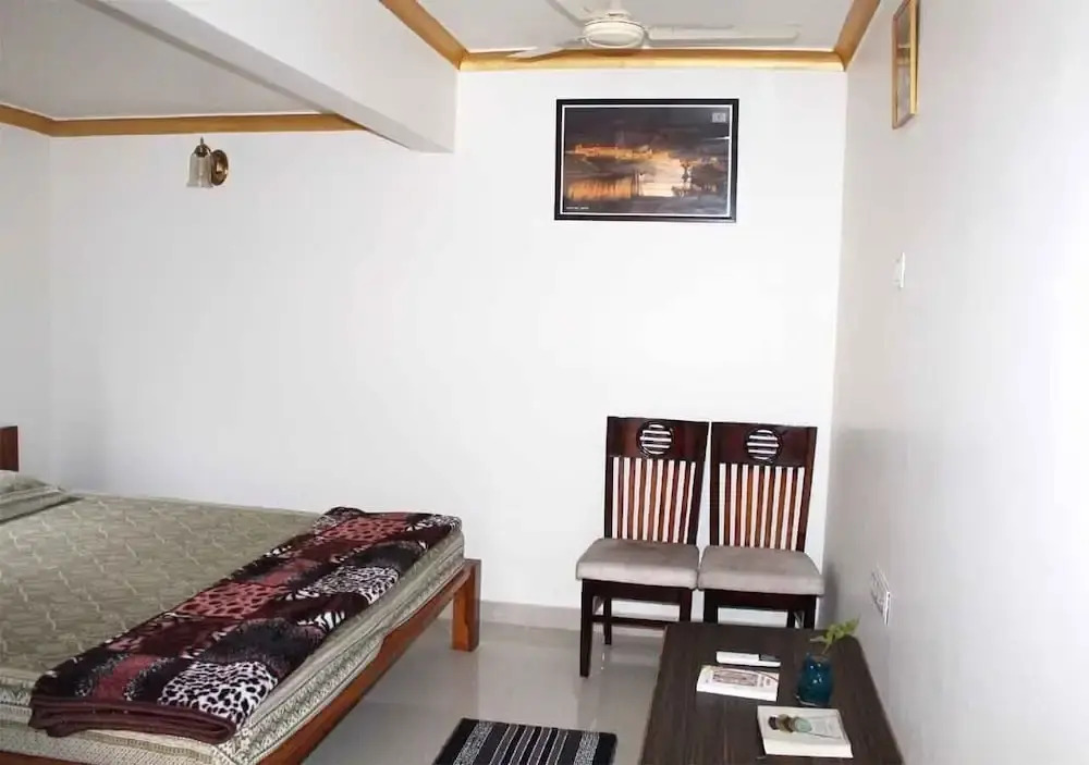 My HomeStay Jaipur SONI 2700