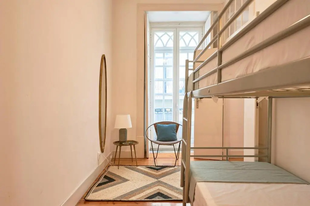Spacious Apartment in the Perfect Lisbon Location, By TimeCooler