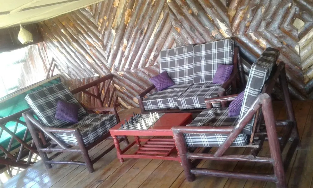 Zebra Kemang'ore Bush Tented Lodge