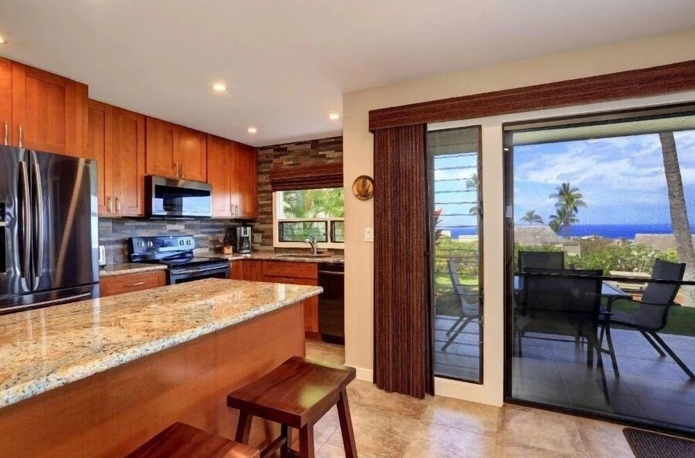 Wailea Ekolu, #401 2 Bedroom Condo by RedAwning