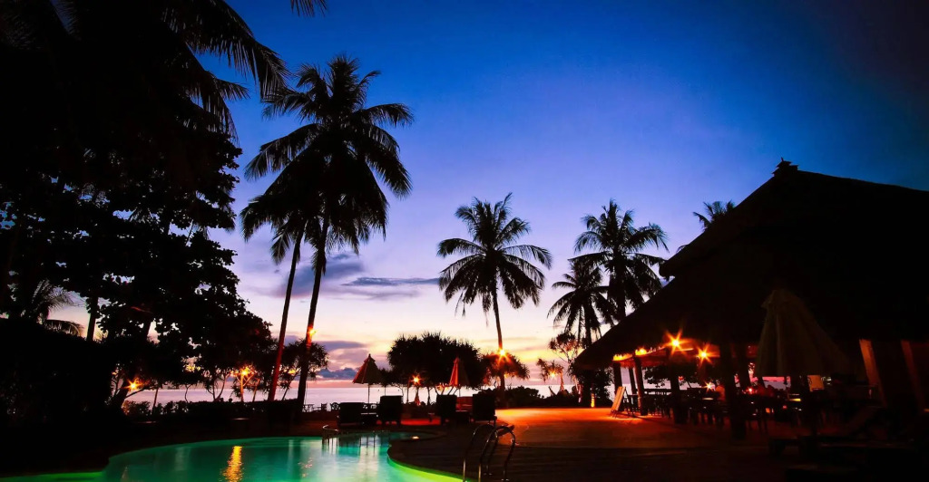 Moonlight Bay Resort