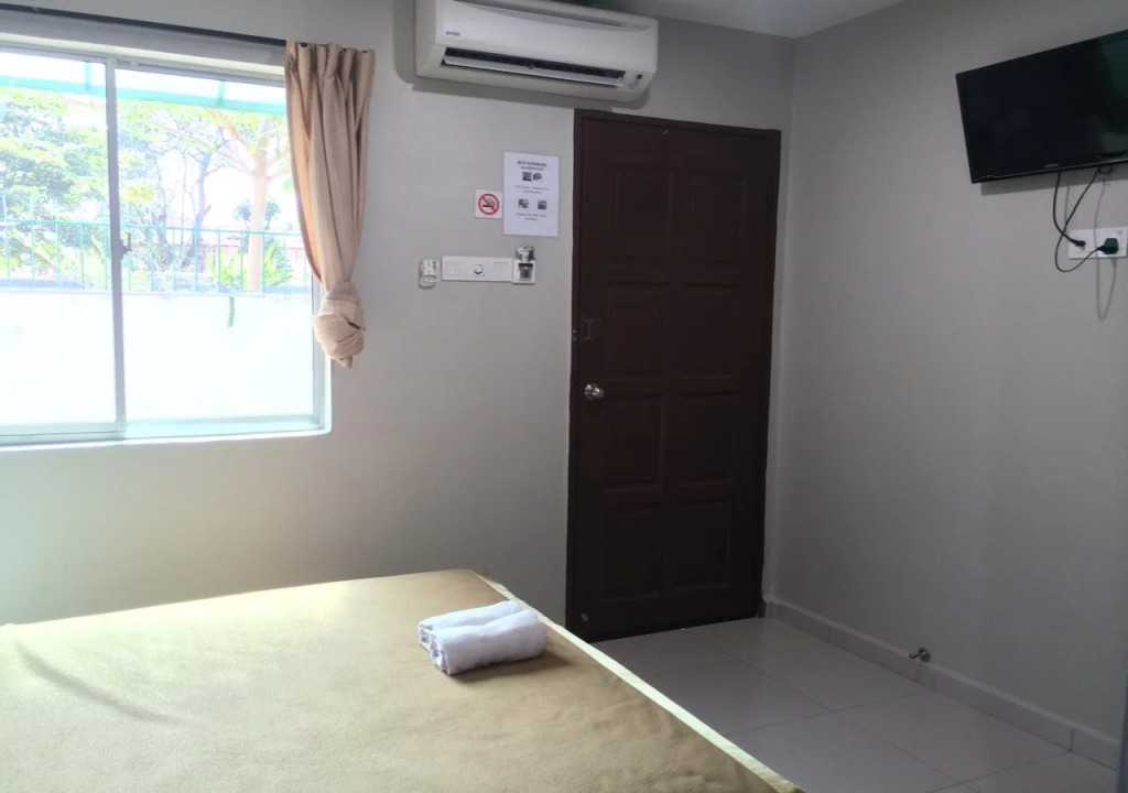 Tengkera Hotel