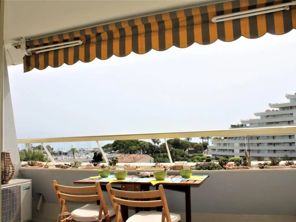 Appartement Villeneuve-Loubet, 2 pièces, 4 personnes - FR-1-252A-82