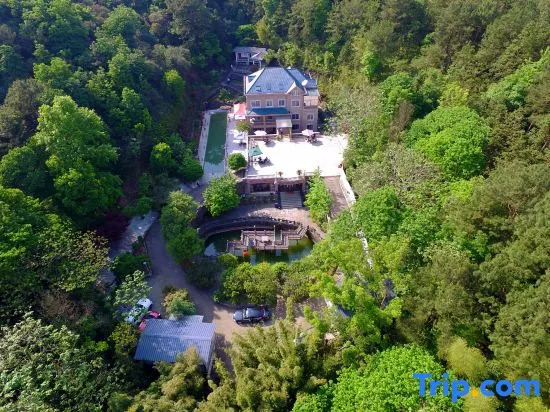 Rui Feng Mountain Hostel
