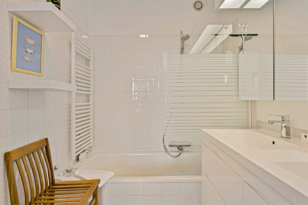 Comfortable Appartement With sea View 2 Terraces