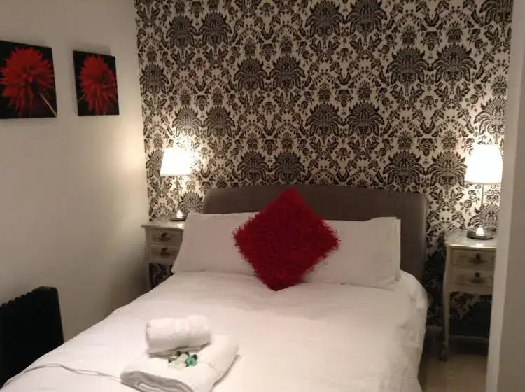 Mode Apartments - Urquhart Court