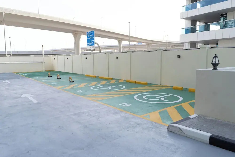 1BR in Dubai Marina Near Metro