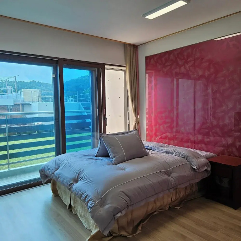HwiMokArt Resort