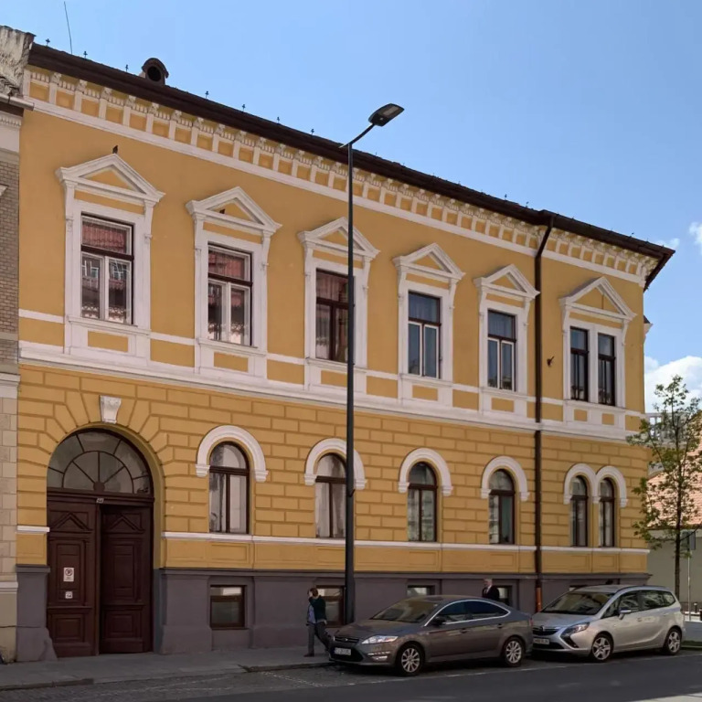 Charming Central Apartments