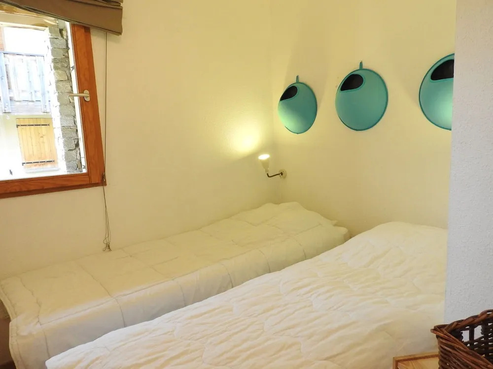 Spacious and Functional Chalet Located Close to the ski Lifts