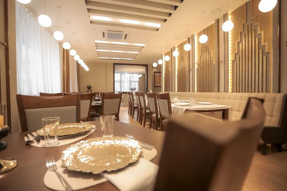 Edelweiss Art Hotel