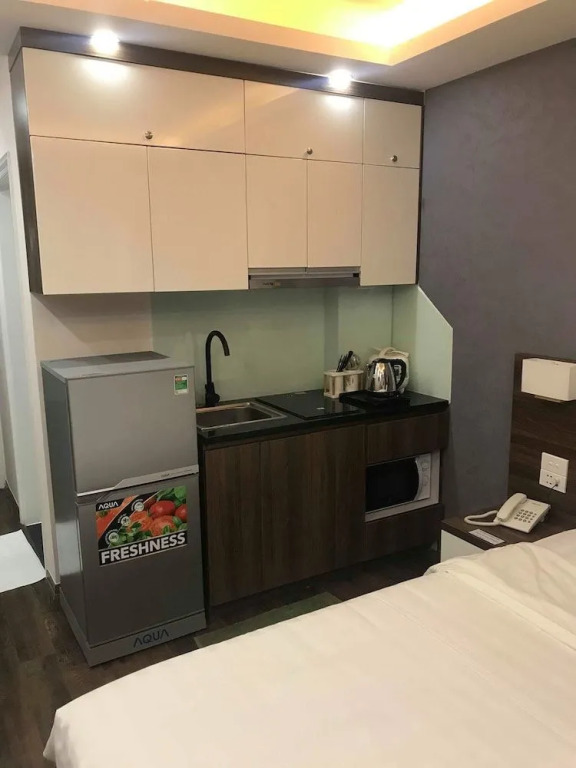 Green Hotel & Apartment HN - by BAY LUXURY