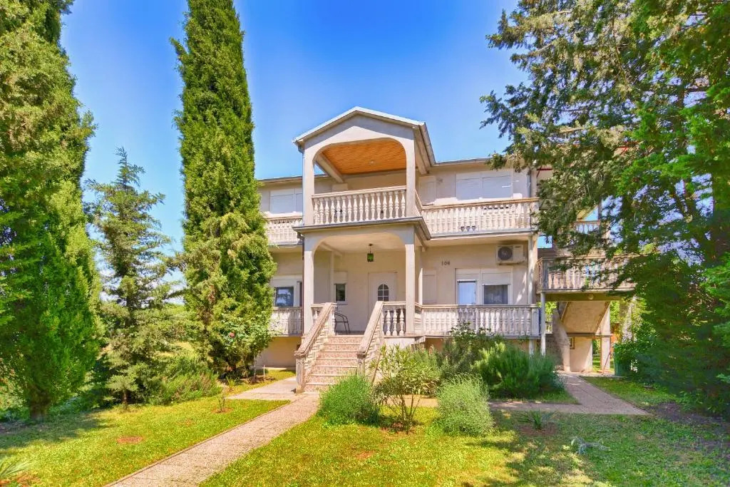 Apartment Bozo 1631
