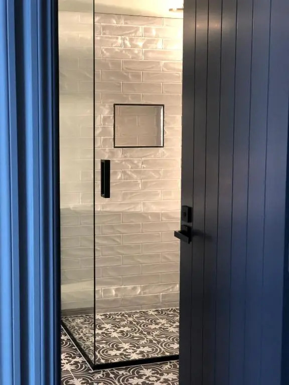 The Burlington Luxury Octagon Apartment
