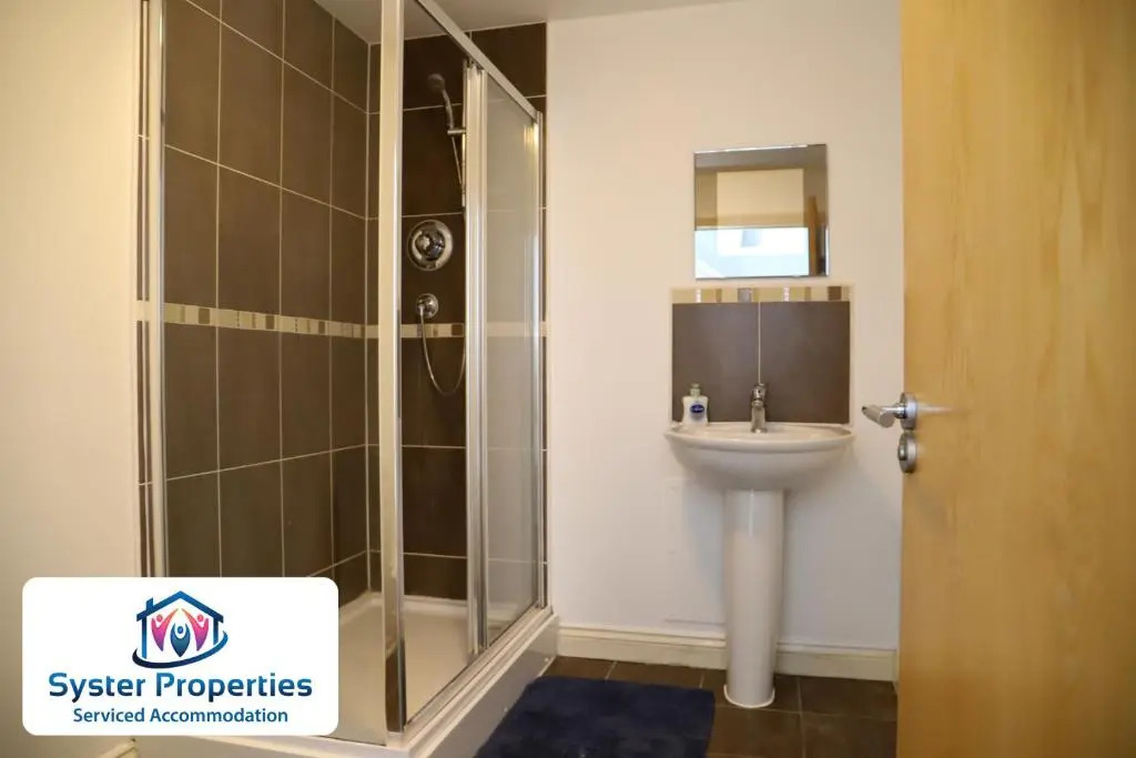 Syster Properties Modern Leicester Stay with Free Parking LE2 Area