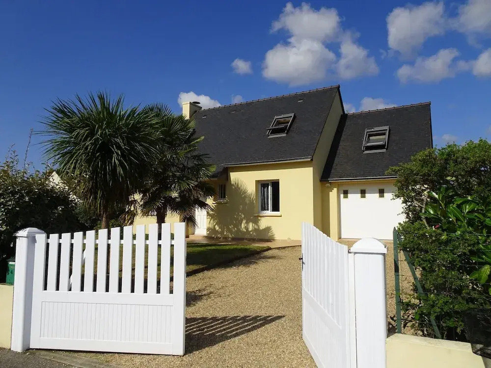 Holiday Home in Rhuys Near Plage de Rouvran