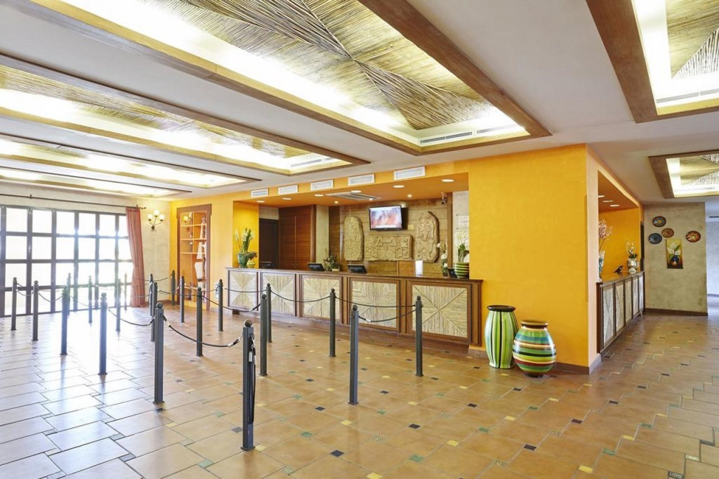 PortAventura Hotel El Paso - Includes unlimited access to PortAventura Park & 1 access to Ferrari Land