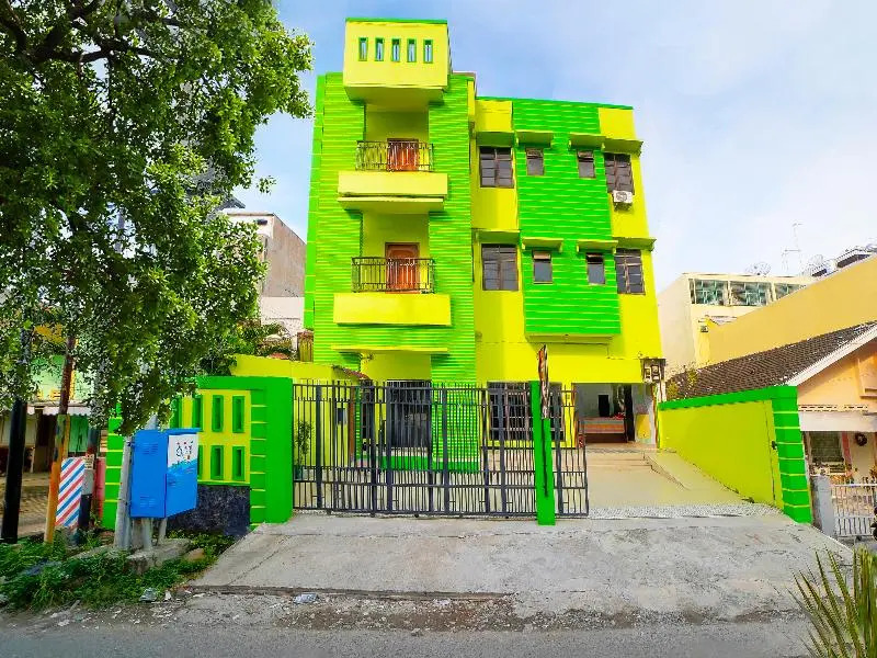OYO 91283 Sg Premium Guest House