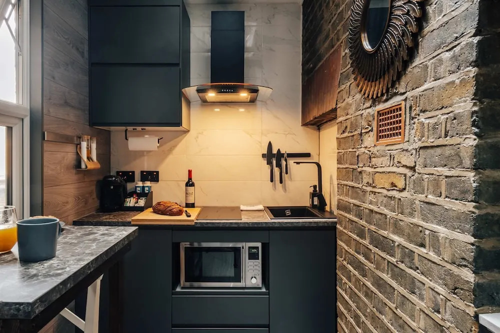 Studio 1 - Charming Studio in Earls Court