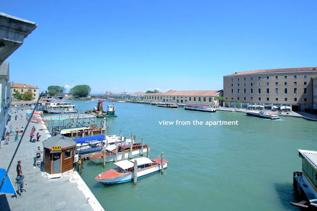 GrandCanal-Start
