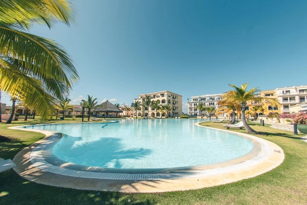 Amazing Waterfront 2BR Condo at Fishing Lodge B6