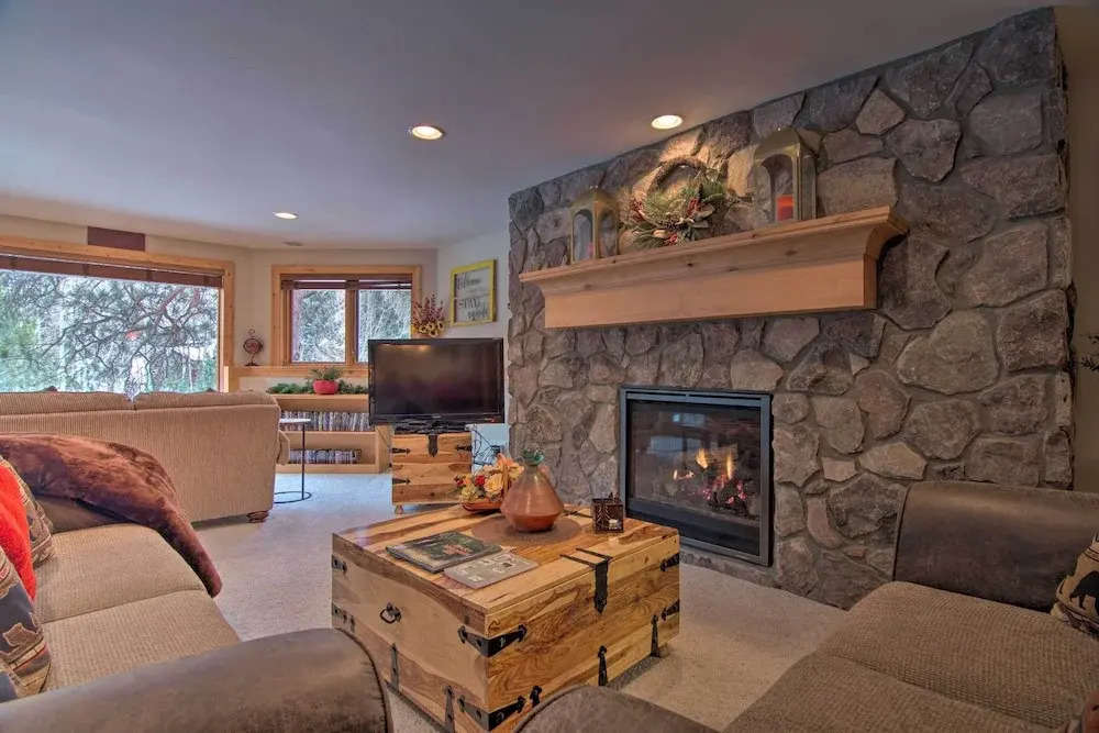 Fall River Hideaway in Estes - 3 Mi to Nat'l Park!