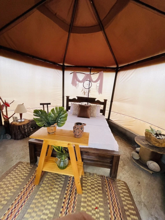 Parador La Mesa Redonda Hotel y Glamping
