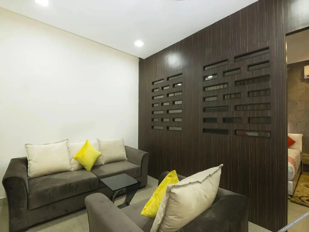 Hotel 22 LW By OYO Rooms