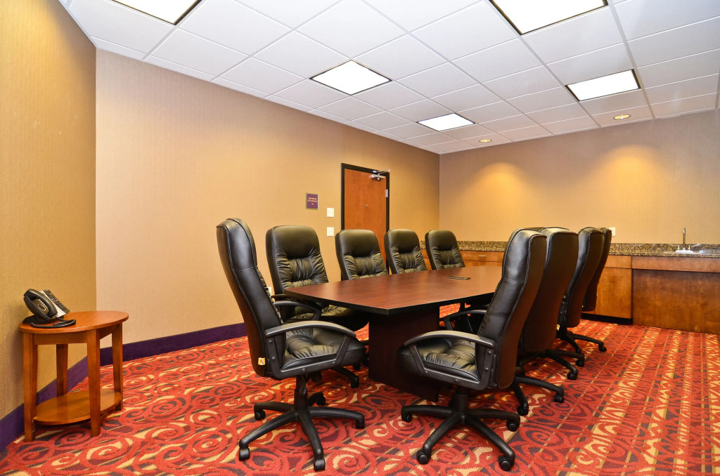 Best Western Plus Carousel Inn & Suites Burlington