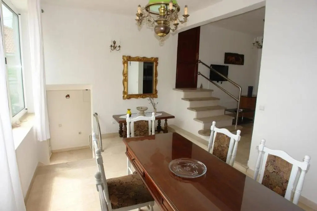 Vila Agnes Ii