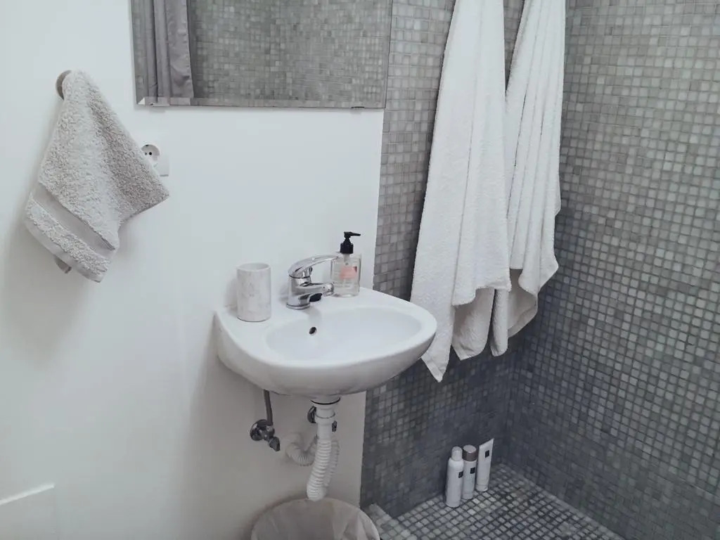 The L Apartment
