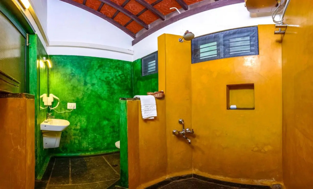 Neemranas Coconut Alley
