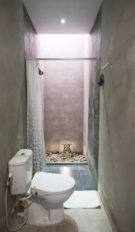 ME Villa Kayu Tulang