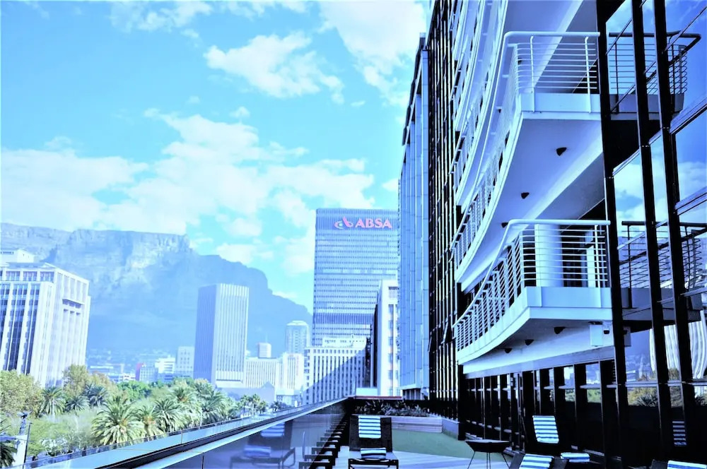 Deluxe Self Catering Studio CPT Cticc