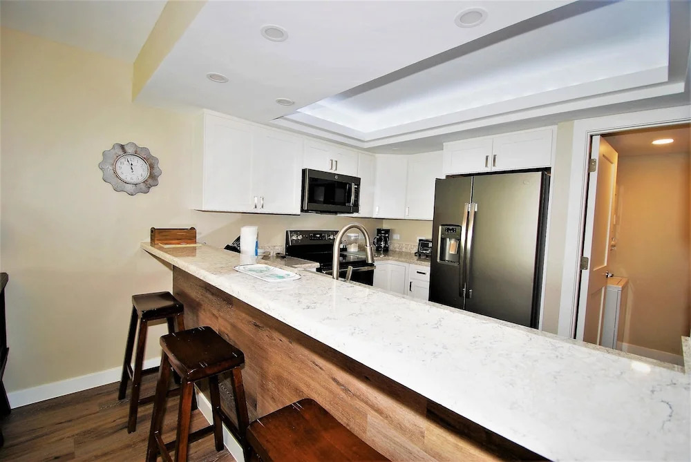Ocean Vista Unit #1201 3 Bedroom Condo by RedAwning