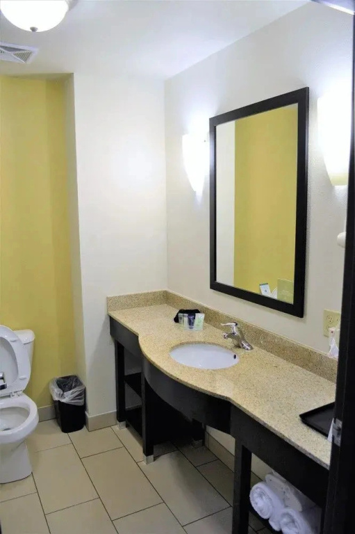 Garner Hotel Norman - University Area by IHG