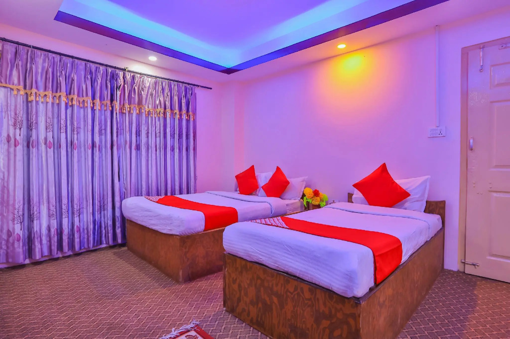 OYO 656 Hotel Shree Guru