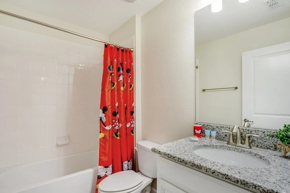 Amazing Storey Lake 5 Bedroomkcc Villa by Redawning