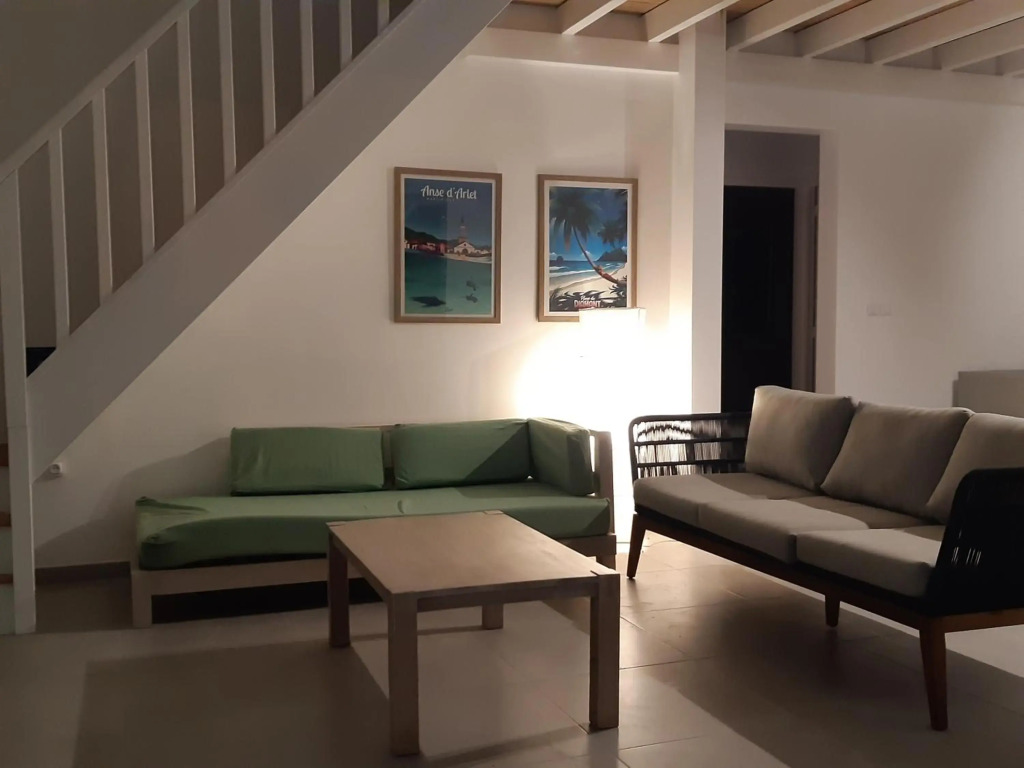Appartement neuf a 150 metres de la mer wifi
