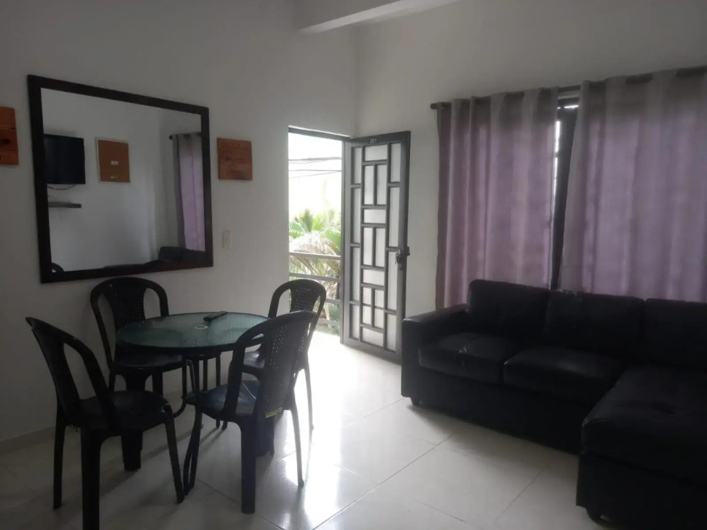 101 SANTYS HOUSE MELGAR apartamento amoblado para 6 personas