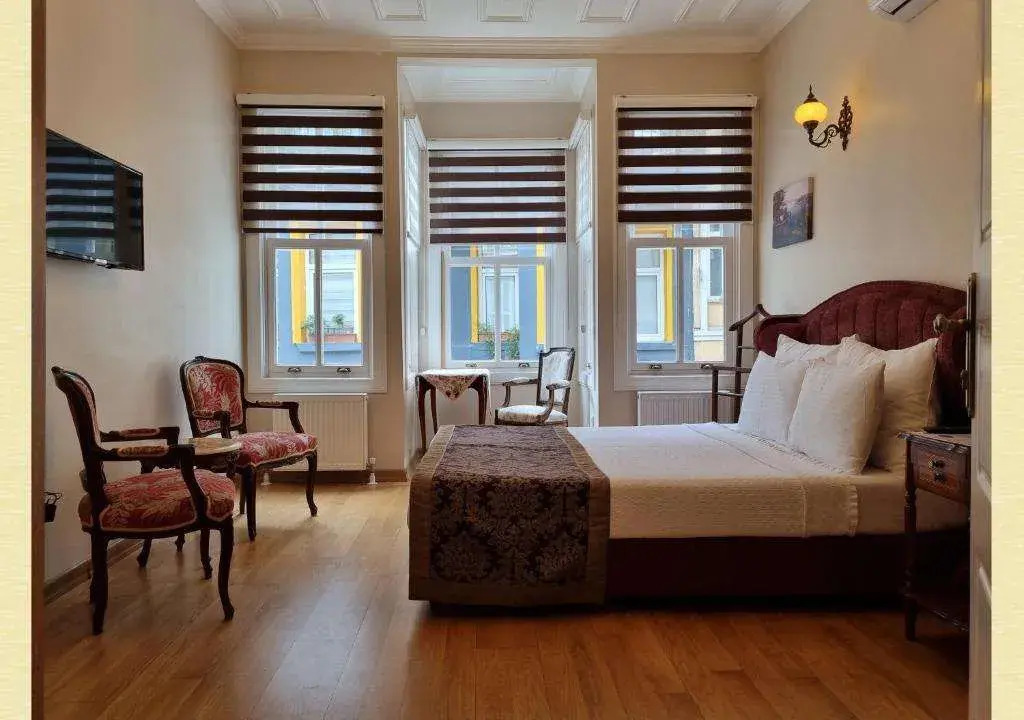 Çırağans Omnia Hotel