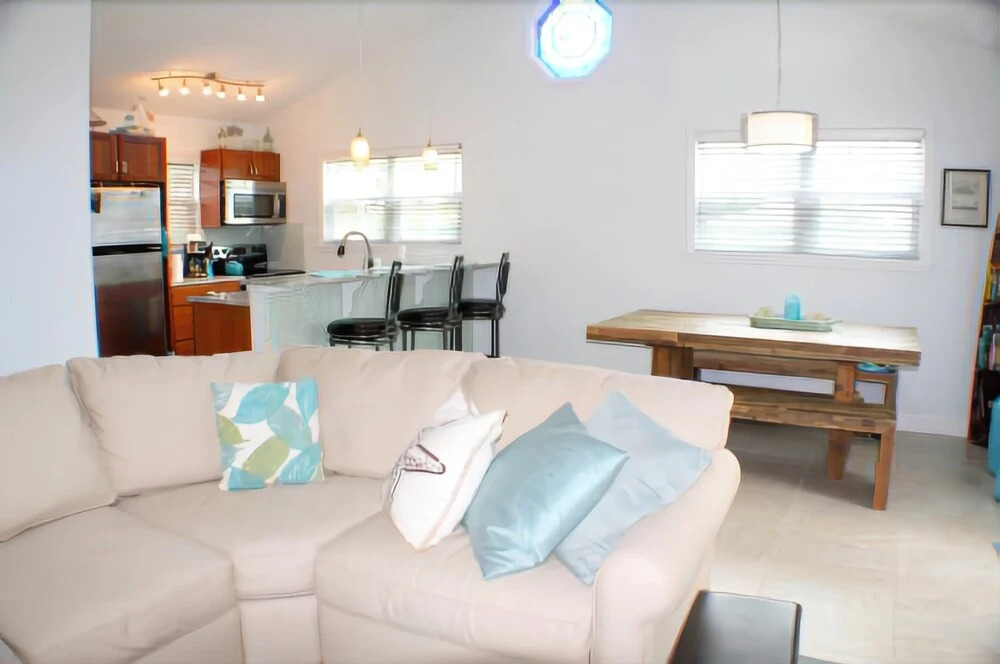 Sapphire #48041 - 2 Br Home