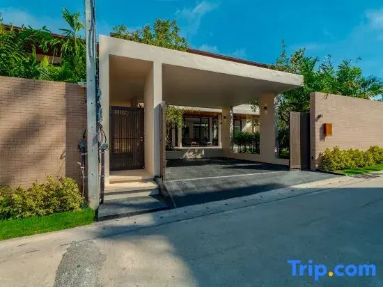 Liva Villa near Rawai Beach by Silqhaus