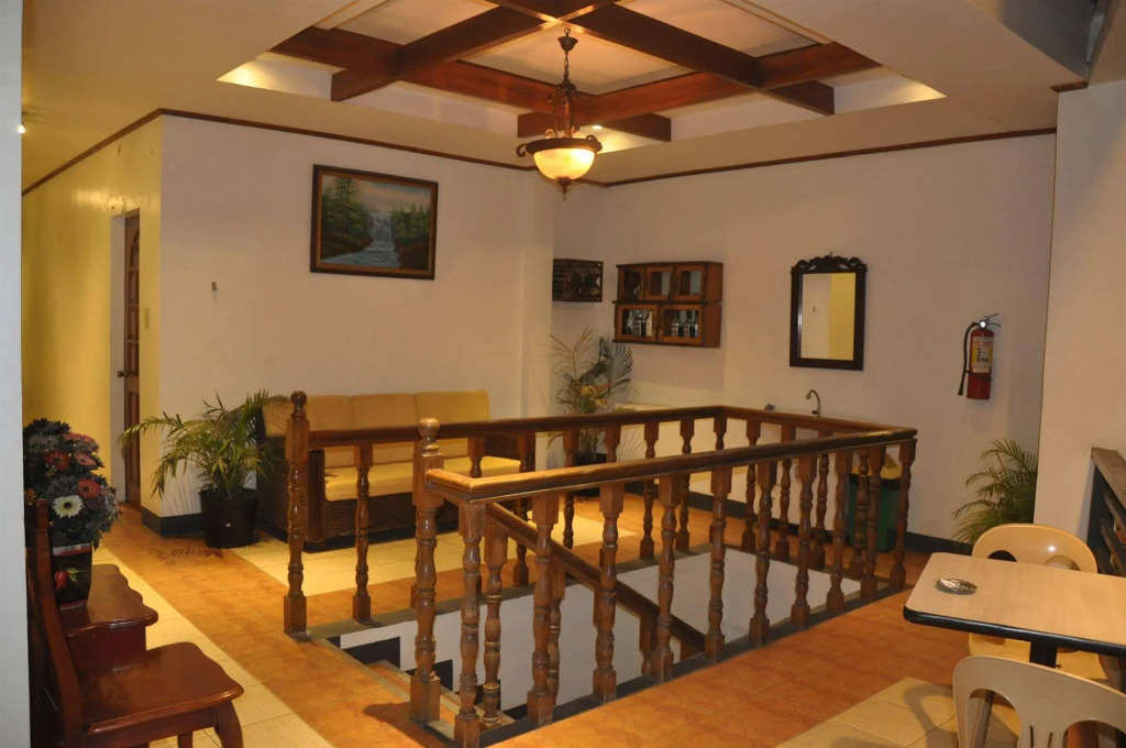 Boracay Tourists' Inn