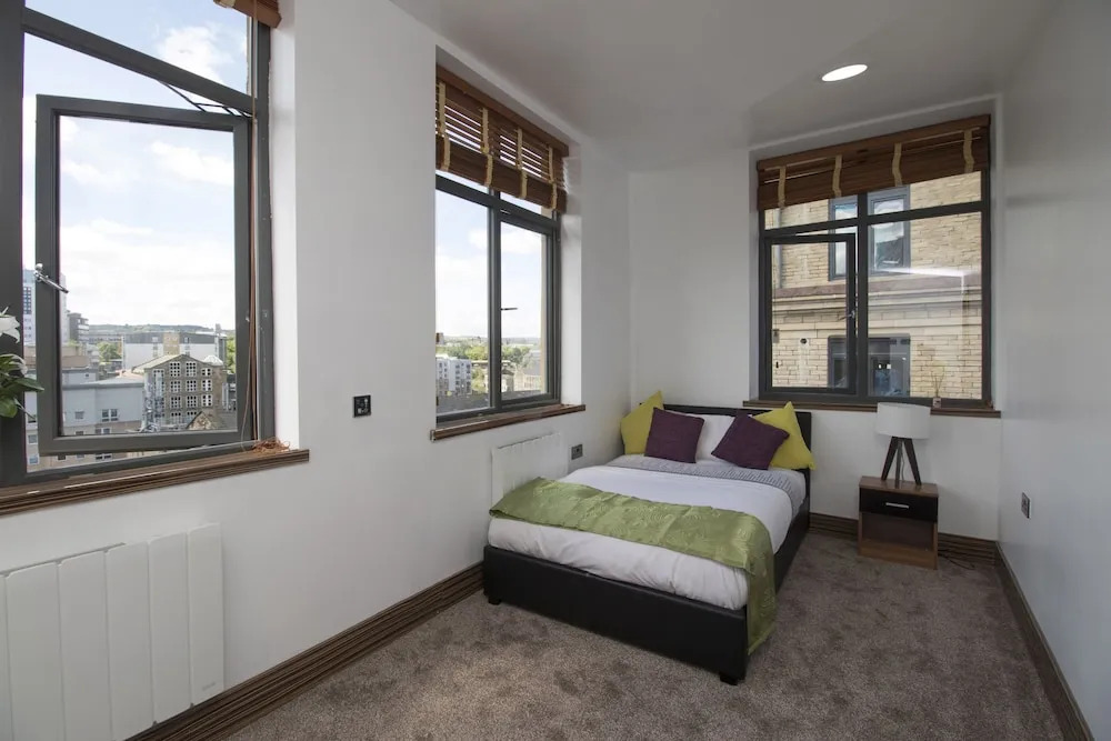 StayOCity Suites